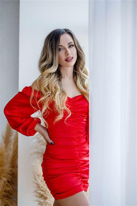 Wonderful Alyona Y O From Odessa With Blonde Hair ID LadaDate