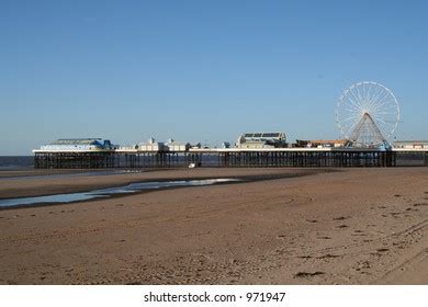 Central Pier Blackpool Ferris Wheel Fun Stock Photo 971947 | Shutterstock