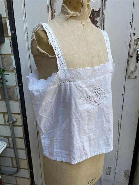 Antique White Cotton Camisole Top With Lace Top And C Gem
