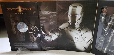 Hot Toys Marvel Iron Man Mms Mk Mark Ii Armor Tony Stark Has A