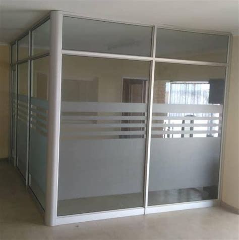 Transparent Aluminium Glass Partition For Office At Rs Square Feet