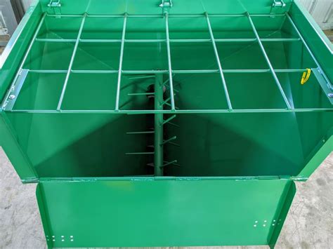 Ben Berg Greenhouse Equipment Bale Breaker Berg Equipment