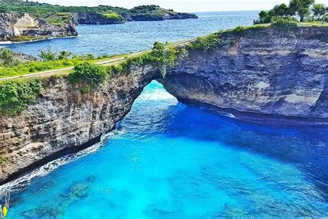 Nusa Penida Keindahan Alam Yang Tersimpan Di Pulau Bali Unews