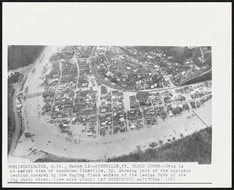 Pikeville Ky Flood Scene This Is An Aerial View Of Downtown