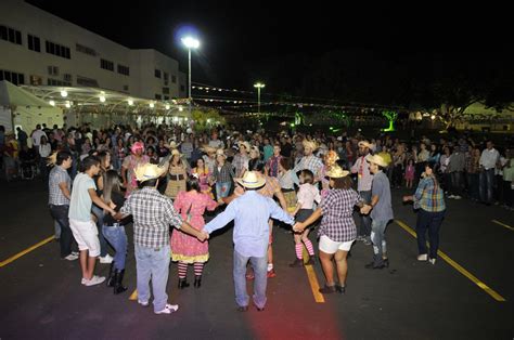 SOCIAIS CULTURAIS GASTRONOMIA E ETC Festa Junina Solidária da Max