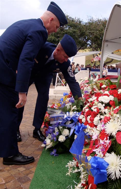 15th Wing Leadership Observes Memorial Day 15th Wing Article Display