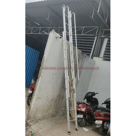 Aluminium Wall Extension Ladder With Railing Feature High Quality