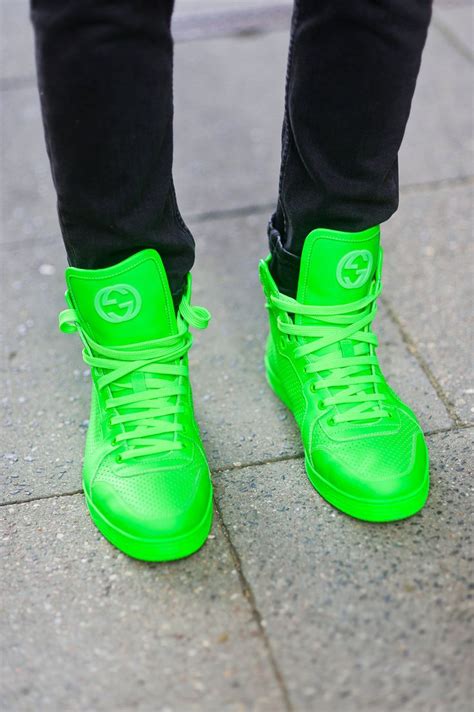 С чем носить салатовые кеды (71 фото)