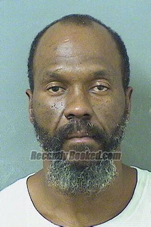 Recent Booking Mugshot For ROMAN LEEWELL MITCHELL In Palm Beach