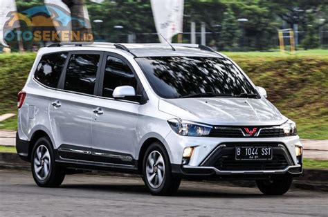 Harga Bekasnya Murah Dan Dapat Tahun Muda Cek Harga Wuling Confero