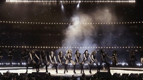 beyonce knowles superbowl gif | WiffleGif