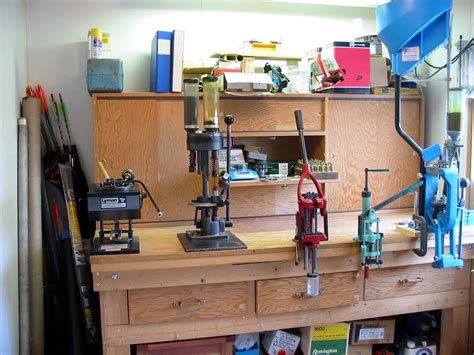 Woodwork Small Reloading Bench Plans Pdf Plans