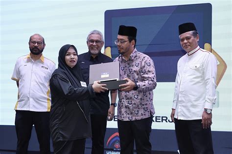 Usahawan Asnaf Terpilih Sertai Projek Jeda Tvs