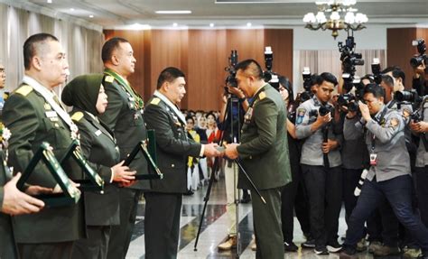 Pati Tni Ad Mengikuti Wpw Wisuda Purna Wira Pati Di Akademi