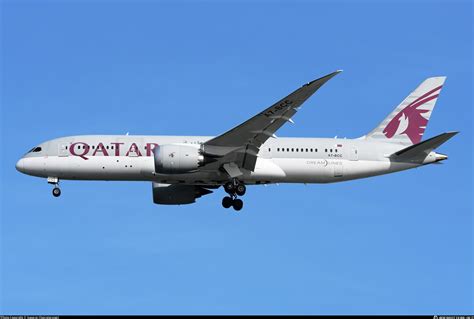 A7 Bcc Qatar Airways Boeing 787 8 Dreamliner Photo By Suparat