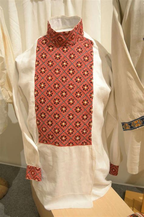 Pin by Albina Ponomarenko on Чоловіча вишита сорочка | European outfit ...