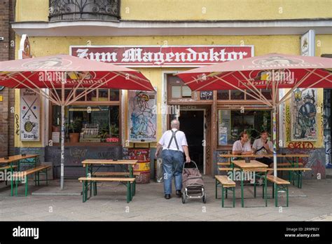 Schultheiss Bier Kneipe Zum Magendoktor Reinickendorfer Straße