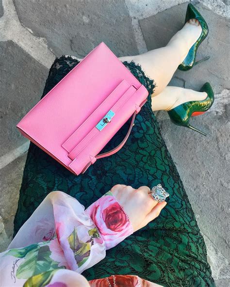 Panthere Instyle On Instagram Loving Green And Pink Together