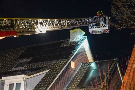 Brand In Schoorsteen Van Woning Liezeweg In Haastrecht