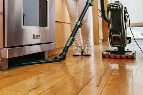 Best Shark Vacuum Cleaner For Hardwood Floors 518 Painters