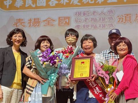 「雞婆」當志工14年 78歲陳桂枝獲全國模範老人表揚 生活 自由時報電子報