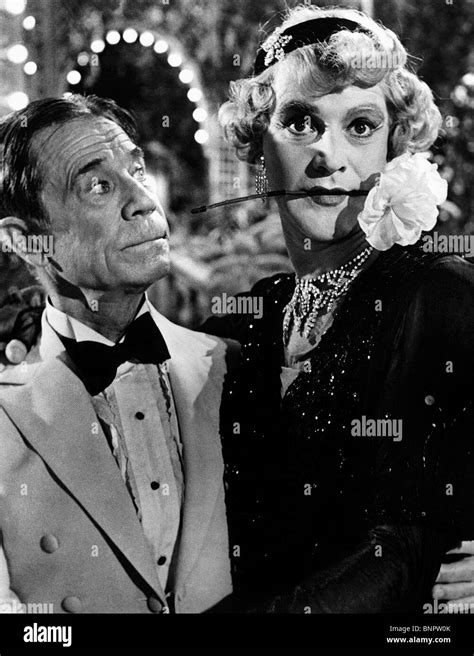 JOE E BROWN JACK LEMMON SOME LIKE IT HOT 1959 Stock Photo Royalty
