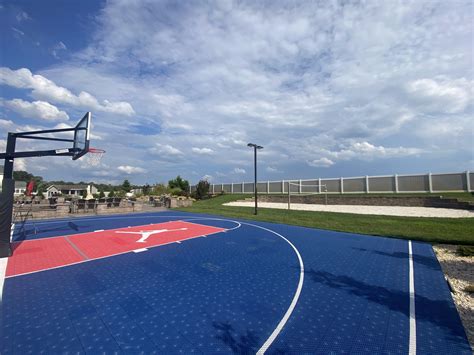 LED lighting basketball court | DeShayes Dream Courts