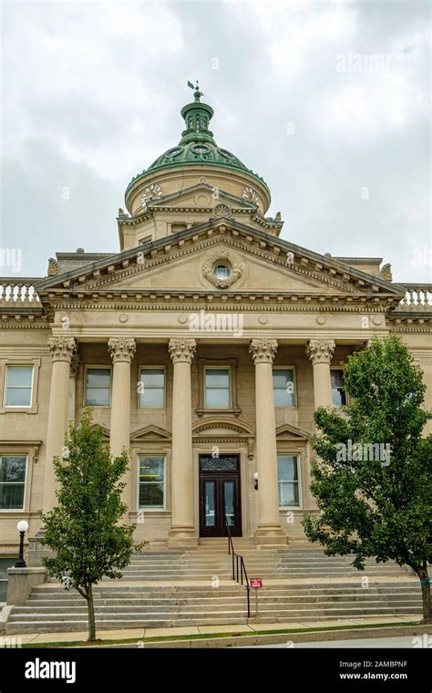 Somerset County Courthouse, East Union Street, Somerset, PA Stock Photo ...