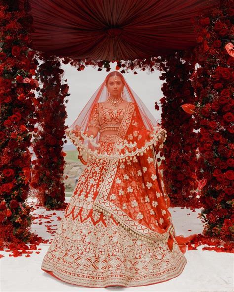 Everything About The Double Dupatta Trend ShaadiWish