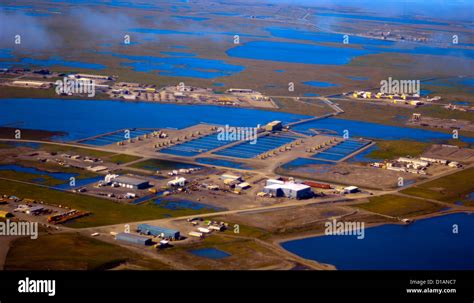 Prudhoe bay oil field aerial hi-res stock photography and images - Alamy