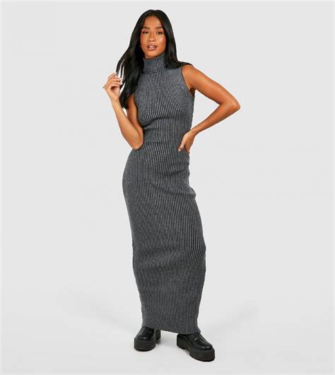 Buy Boohoo Two Tone Knitted Maxi Dress In Black 6thstreet Qatar