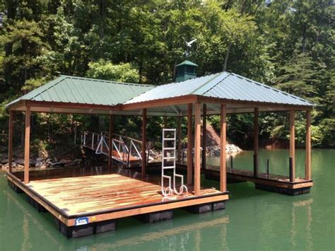 Custom Dock Systems Builds Quality Boat Docks Boat Lifts Aluminum