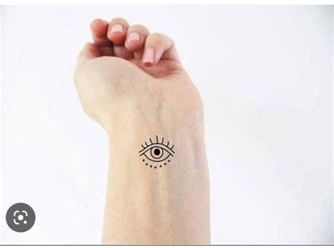 Pin van Felipe op impressão Minimalistische tatoeages Oog tatoeages