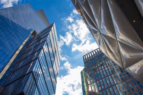 building green sustainable buildings   philippines