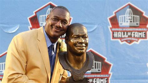 Photos Derrick Brooks To Be Enshrined In The Pro Football Hall Of Fame