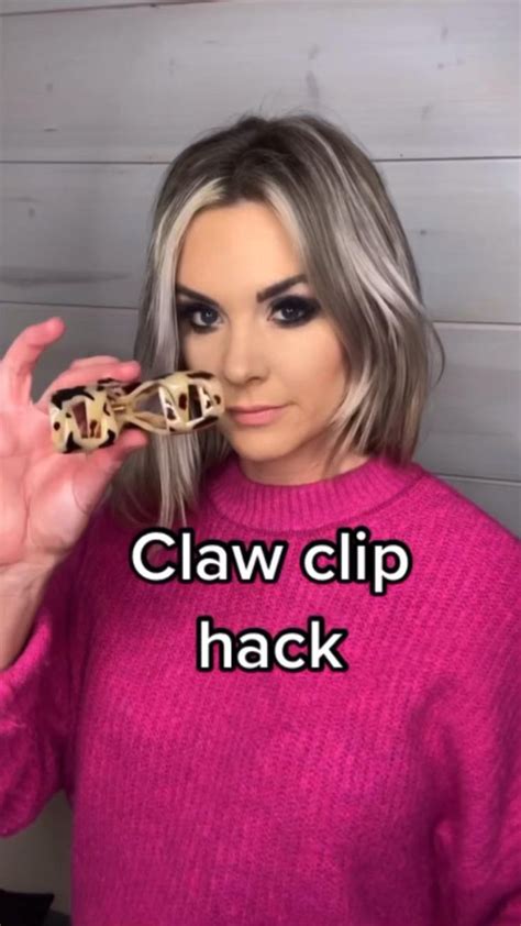 Long Hair Claw Clip Hack Tutorial Hairstyle Long Hair Styles Hair Styles Hair Color