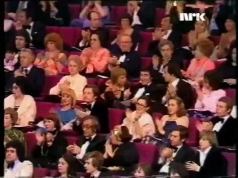 Eurovision 1977 Marie Myriam L oiseau et l enfant YouTube Vidéo