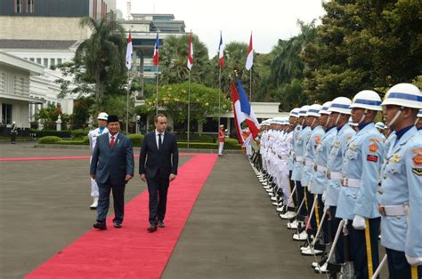 Menhan Prabowo Terima Menhan Prancis Dorong Kerja Sama Pendidikan Di