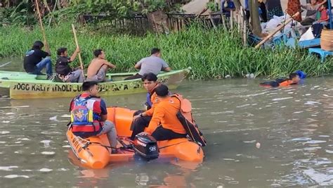 Mandi Di Sungai Kupang Bocah Di Pekalongan Hilang Tenggelam