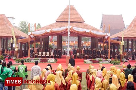 Pesta Rakyat Hari Jadi Kota Mojokerto Ke 105 31 Ribu Makanan Gratis