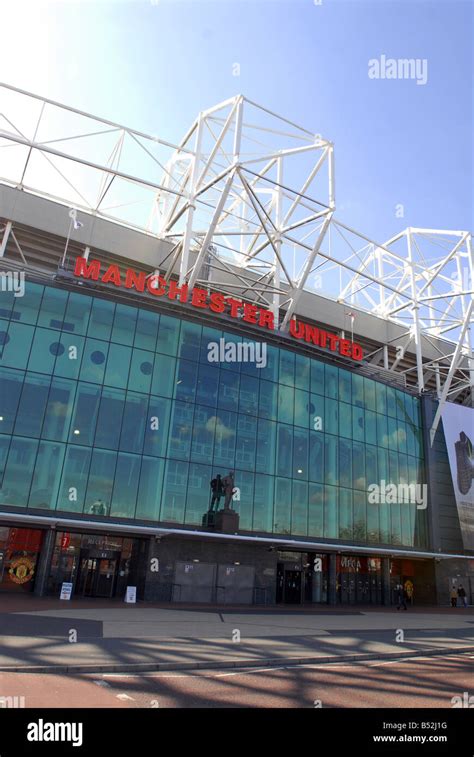 Old Trafford Manchester United Football Club Stock Photo - Alamy