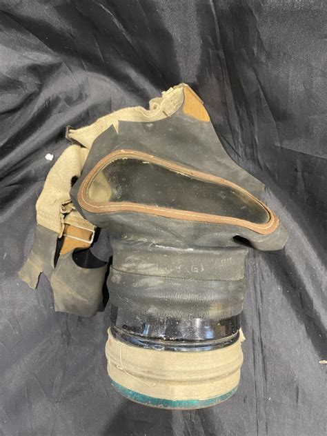 Chase Militaria Ww2 British Civilian Gas Mask