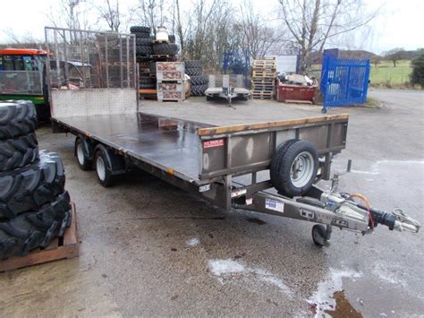 ifor williams trailer  campey turf care systems