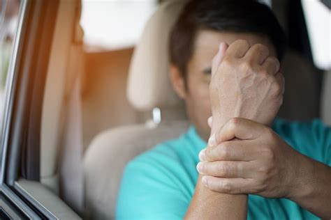 Hand And Wrist Pain After A Car Accident George Sink