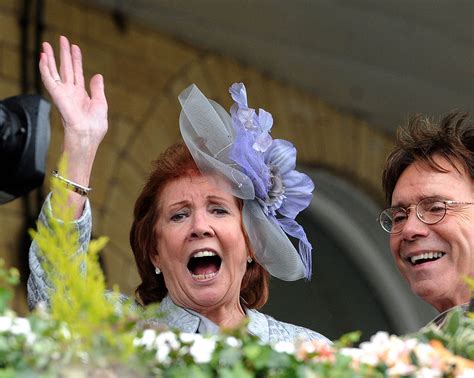 Cilla Black Dead Legendary Tv Presenter And Singing Star Dies Aged 72