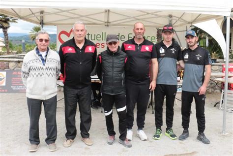 Boule lyonnaise on est les champions Mairie de Saint Martin de Brômes