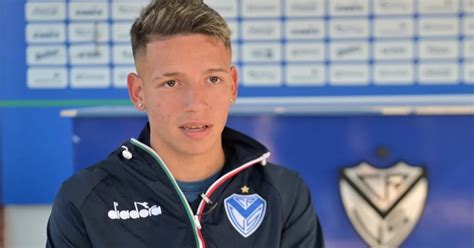 Gianluca Prestianni La Joya De Vélez Que Siguen Desde Italia El Detrás De Escena De Su Debut