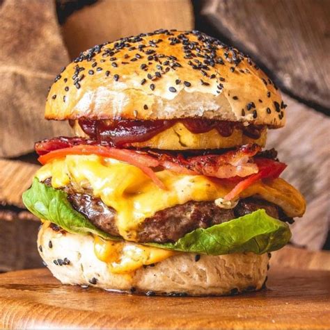 Delicious Bacon Cheeseburger Recipe