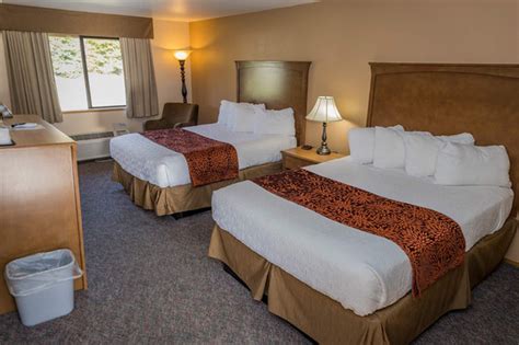 Cowlitz River Lodge Best Hotel In Packwood Near Mt Ranier Ntl Park