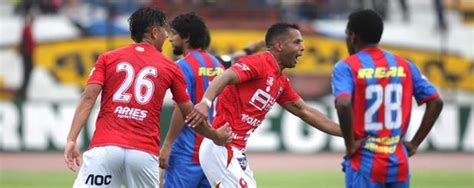 Cienciano Volteó El Partido Y Ganó 3 2 A Santos Fc En El Cuadrangular Final Por El Ascenso